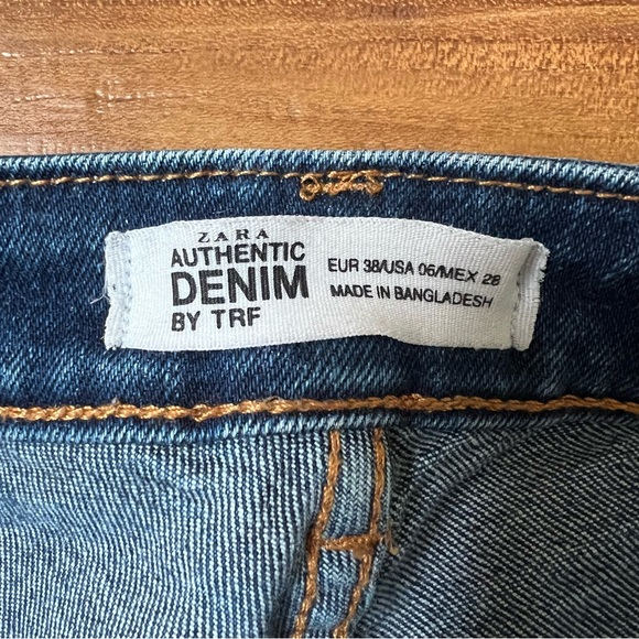 Zara high rise button fly jean shorts - Picture 2 of 4